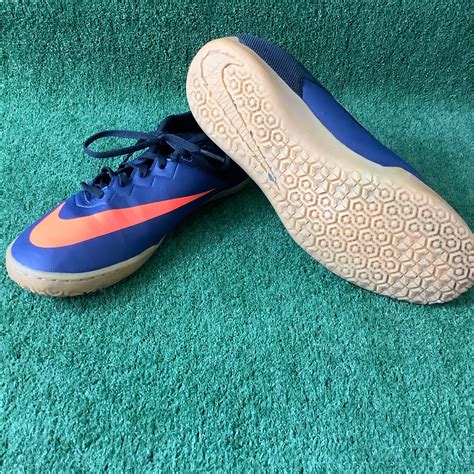 nike shoe futsal boots